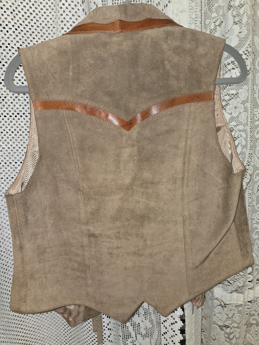 Comstock Vintage Leather Vest, Geunine Leather, Size 6, Usa - Picture 8 of 8